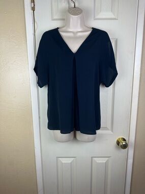 Calvin Klein Classic V-Neck Short Sleeve Top - Navy